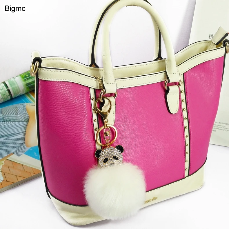 Оптовая продажа меховые брелки с помпоном Сумка пандой стразы модное кольцо для