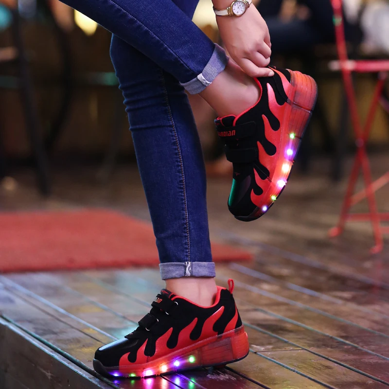 Новые детские светящиеся кроссовки Heelys, детская обувь для роликовых коньков, детские туфли со светодиодной подсветкой, кроссовки для мальчиков и девочек с колесами