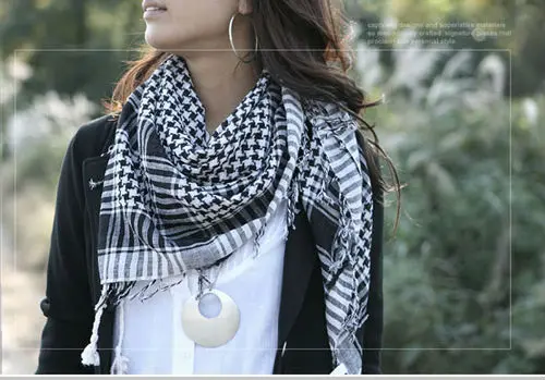 

2017 new brand fashion accessories 100*100cm lattice plaid unisex shawl scarves for women man