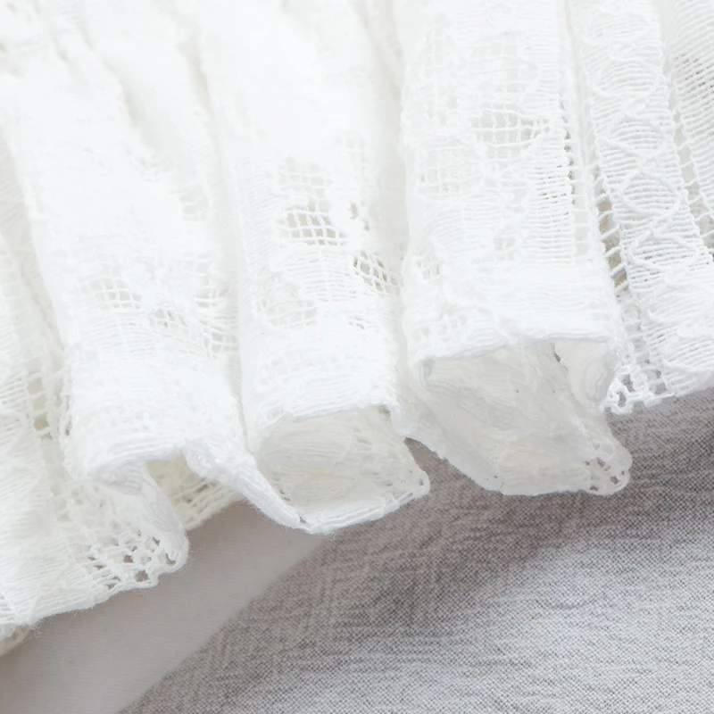 Женская блузка с оборками кружевная короткая эластичная расклешенными рукавами