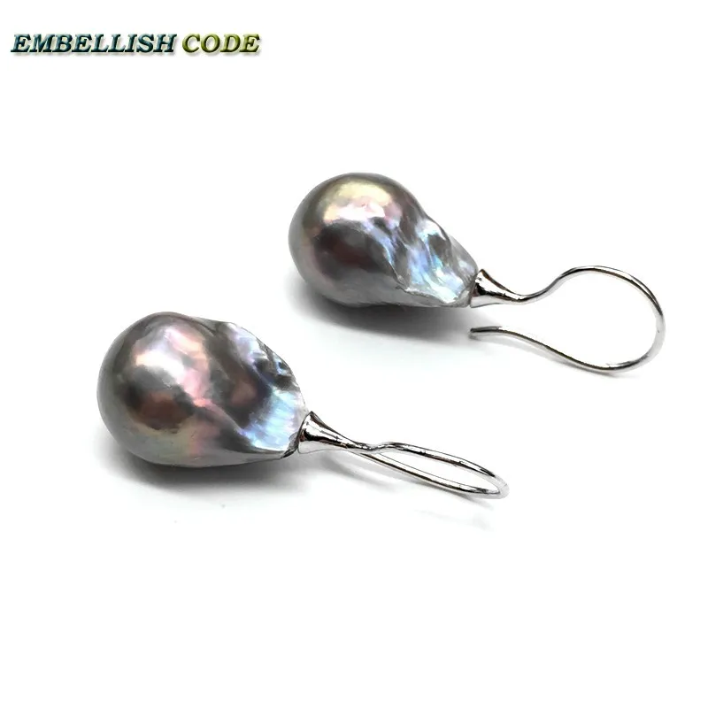 Серьги в стиле барокко с жемчугом и пламенным шариком цвет темно серый несколько