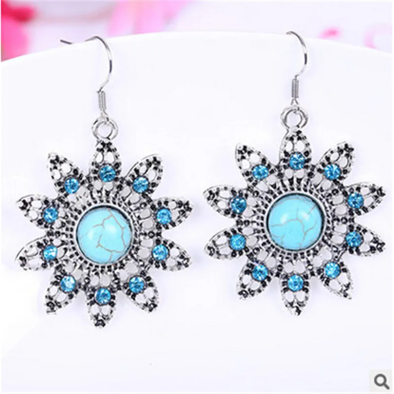 Модный винтажный комплект ювелирных изделий для женщин ожерелье с цветком и