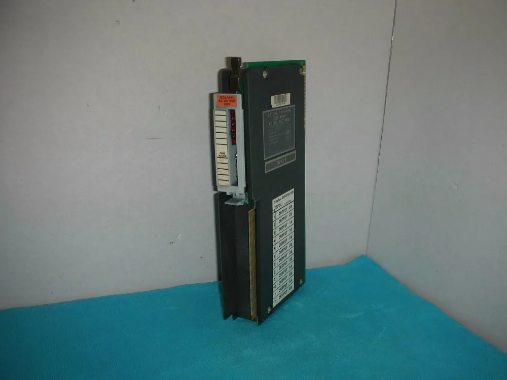

1 шт. б/у ALLEN BRADLEY 1771-ORC