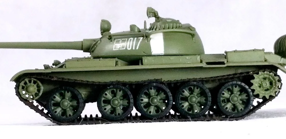 

Модель танка 1:72 советы Армии T-55 модель T55 труба модель 35024 Коллекционная модель