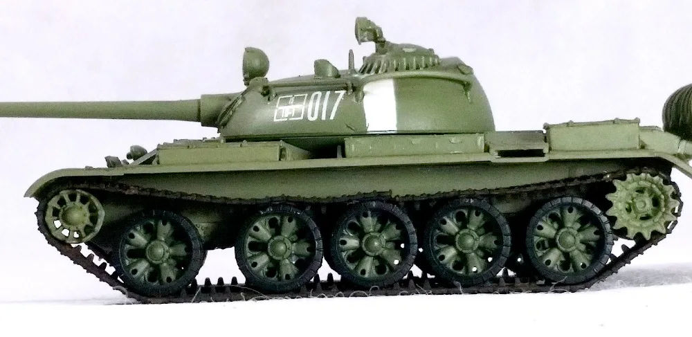 Модель танка 1:72 советы Армии T 55 модель T55 труба 35024 Коллекционная модель| |