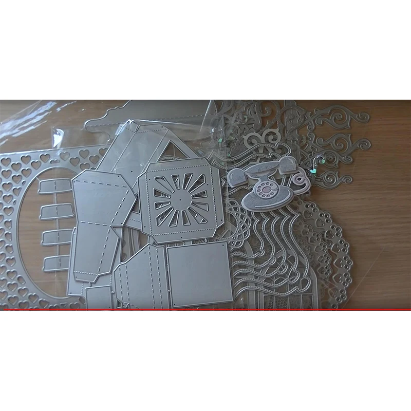 Набор металлических трафаретов Nicole's Design 2019 для телефона скрапбукинга|Вырубные