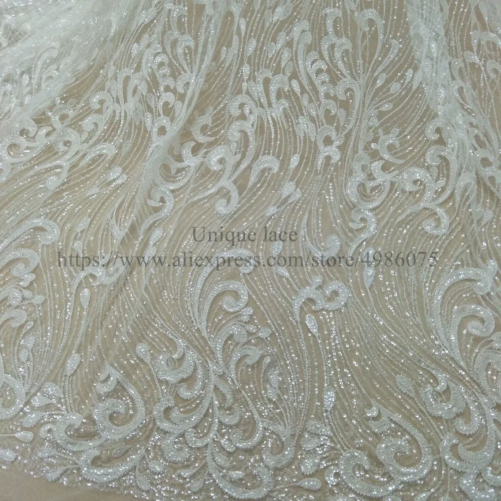 Платье Pronovias расшитое тяжелыми бусинами и блестками|Кружево| |