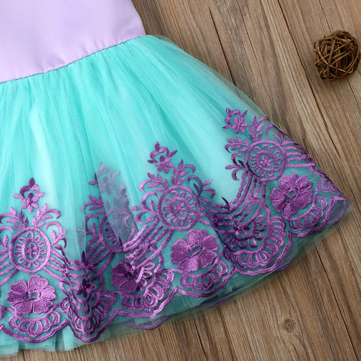 2019 Детская летняя одежда с цветами для маленьких девочек бантом конкурса