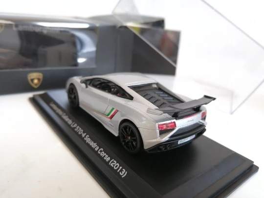 1:43 Gallardo LP 570-4 Squadra Corse 2013 сплав модель автомобиля литье под давлением металлические игрушки подарок на день рождения для детей мальчиков другое