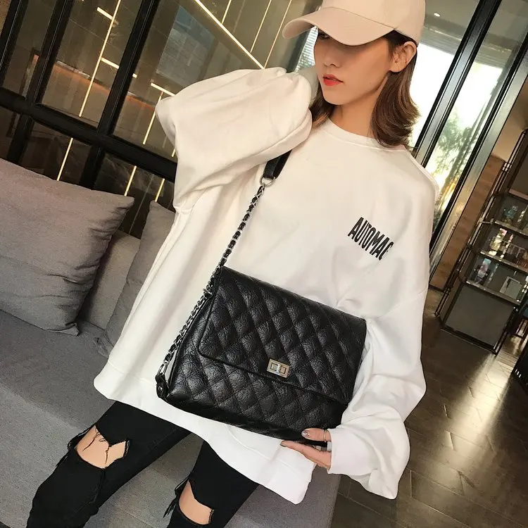 

Luxury Classical Black Chains Women Bag Brand PU Leather Chain Handbag Diamond Lattice plaid Lady Shoulder Crossbody Bag soft