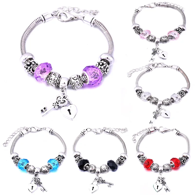 

2019 New Fashion Charm Bangle Lobster Buckle Snake Chain Beaded Key Love Jewelry Bangles For Women Summer Bracelet Romantic Gift