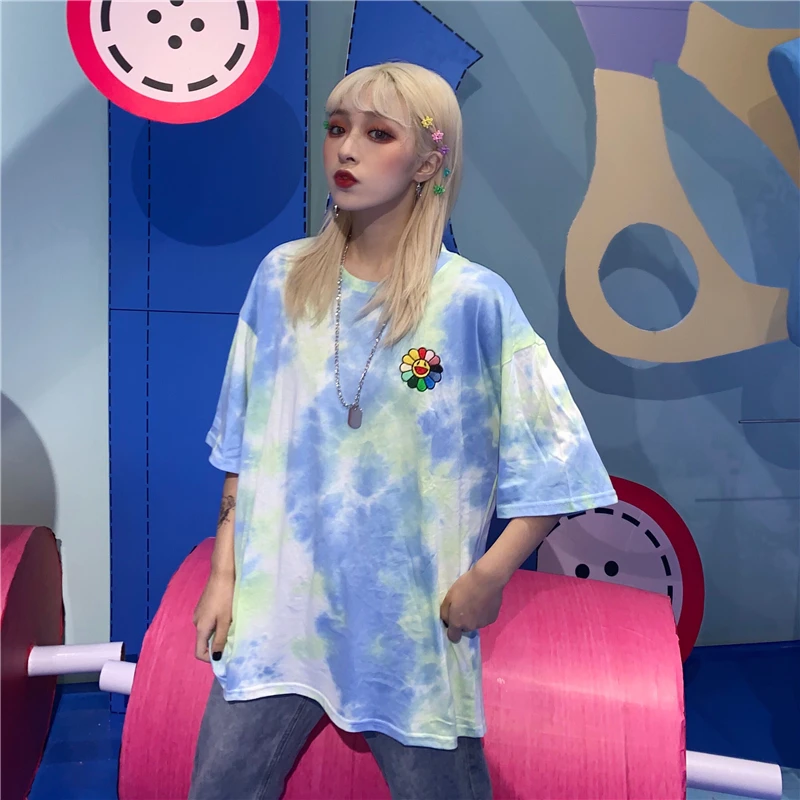 Модная футболка женская летняя одежда корейский стиль Ulzzang Harajuku Цветочные Emboridery галстук окрашенная Футболка женская Повседневная рубашка Топ