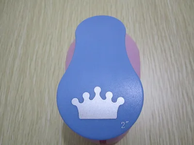 An Crown Большой размер 4-5 см сердце Дырокол поздравительных открыток инструмент DIY резка круглый Дырокол Скрапбукинг Eva резак скрапбук Cortador - Цвет: An Crown
