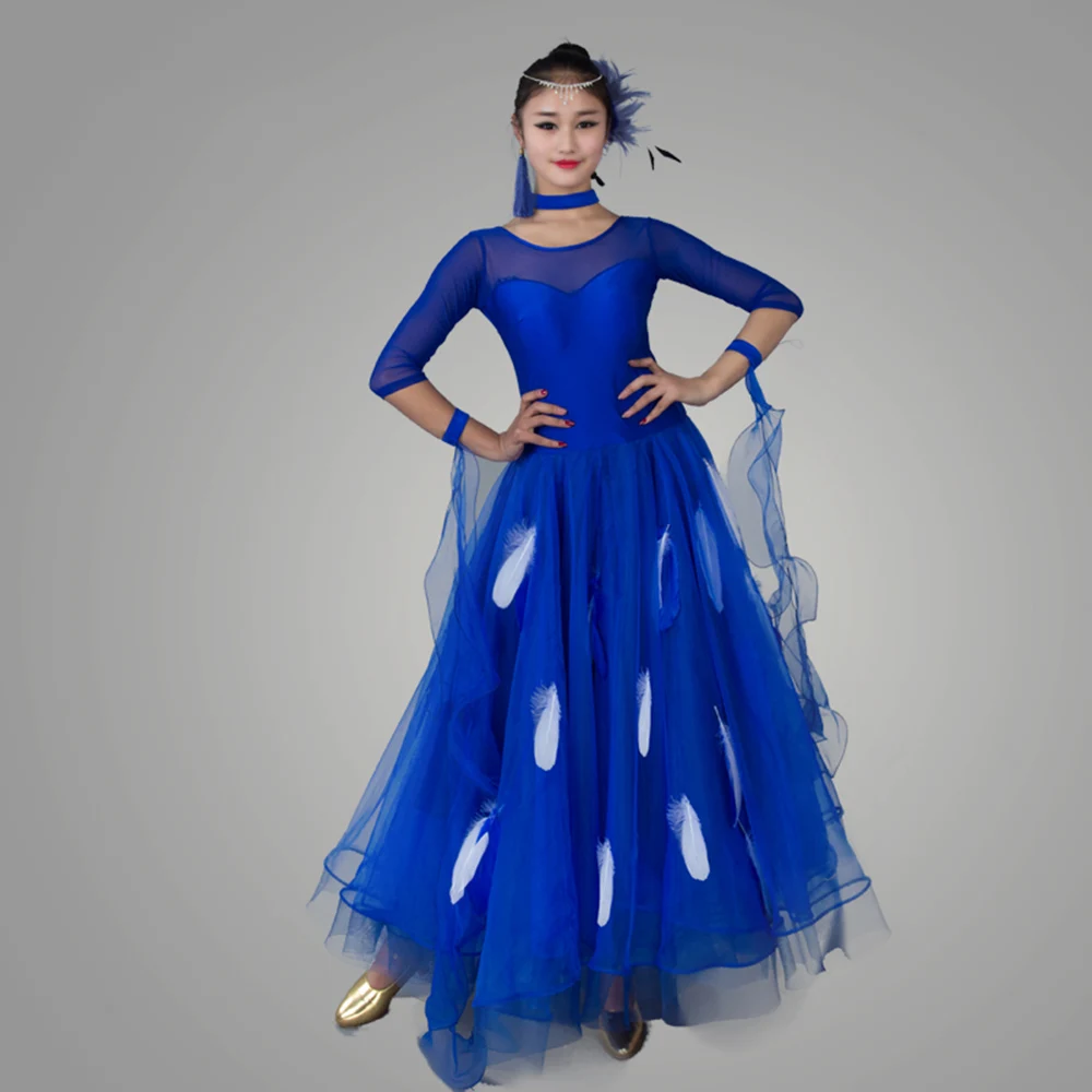

2017 Women Lady Ballroom Dance Dress 4Colors Feather Skirt Backless Half Sleeve Performance Stage Modern Jazz Waltz Vestido