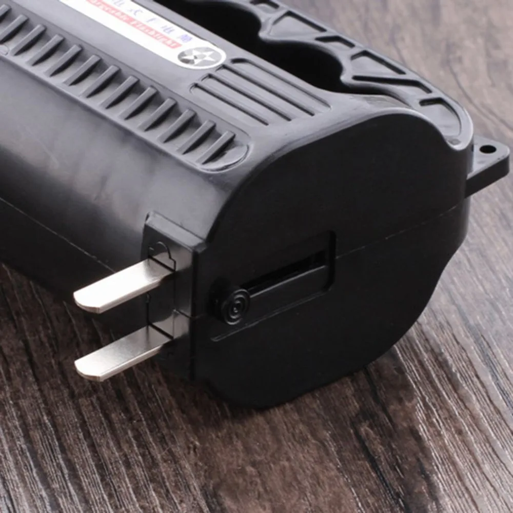 

Super Bright Outdoor LED Bright Charging Strong Light Flashlight 5W Torch Light One Lamp Head for Camping, Hiking, Patrolling