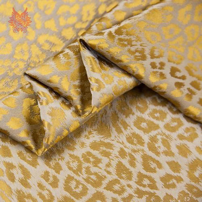 Дизайнер светло-фиолетовый золотой леопард жаккардовые шелковые ткани для
