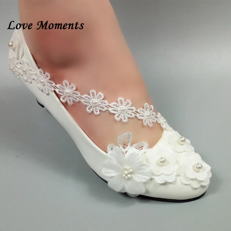 Love Moments/белые женские свадебные туфли с цветочным принтом модные на высоком