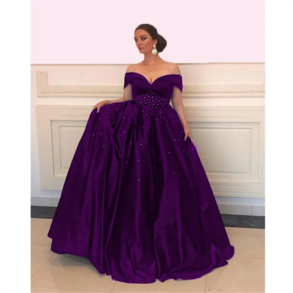 

HONGUYU Black Satin Plus Size Prom Dresses Long Beaded Elegant Off Shoulder vestidos de fiesta Evening Party Gowns Sleeveless