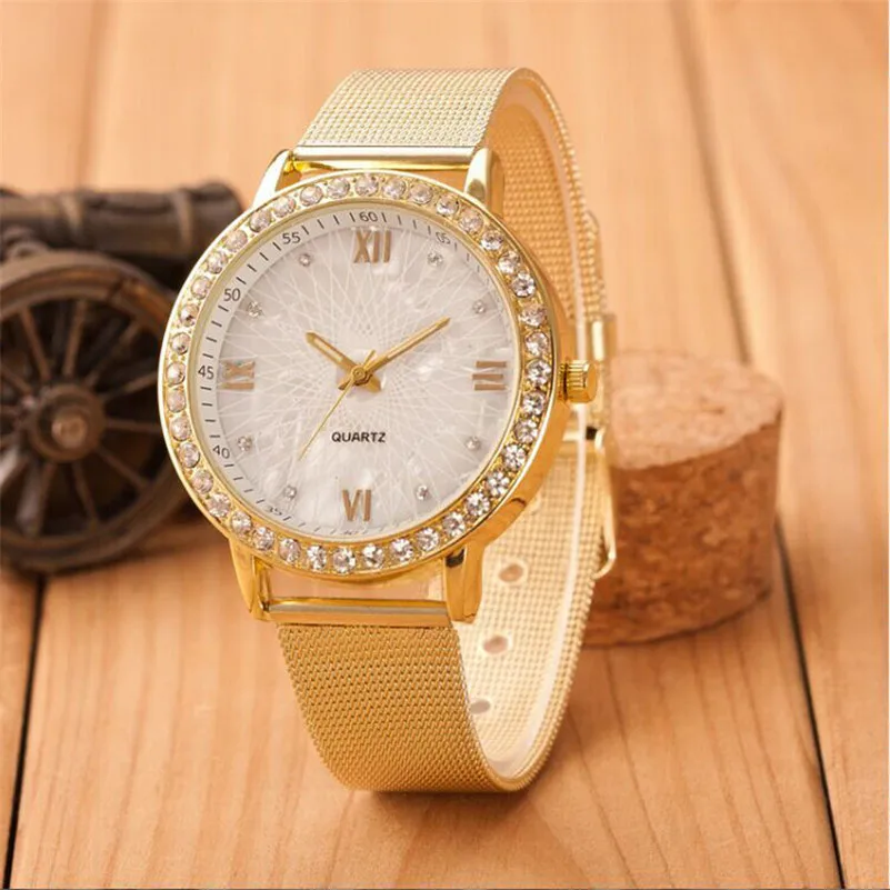 Стильные женские наручные часы с кристаллами римскими цифрами золотыми