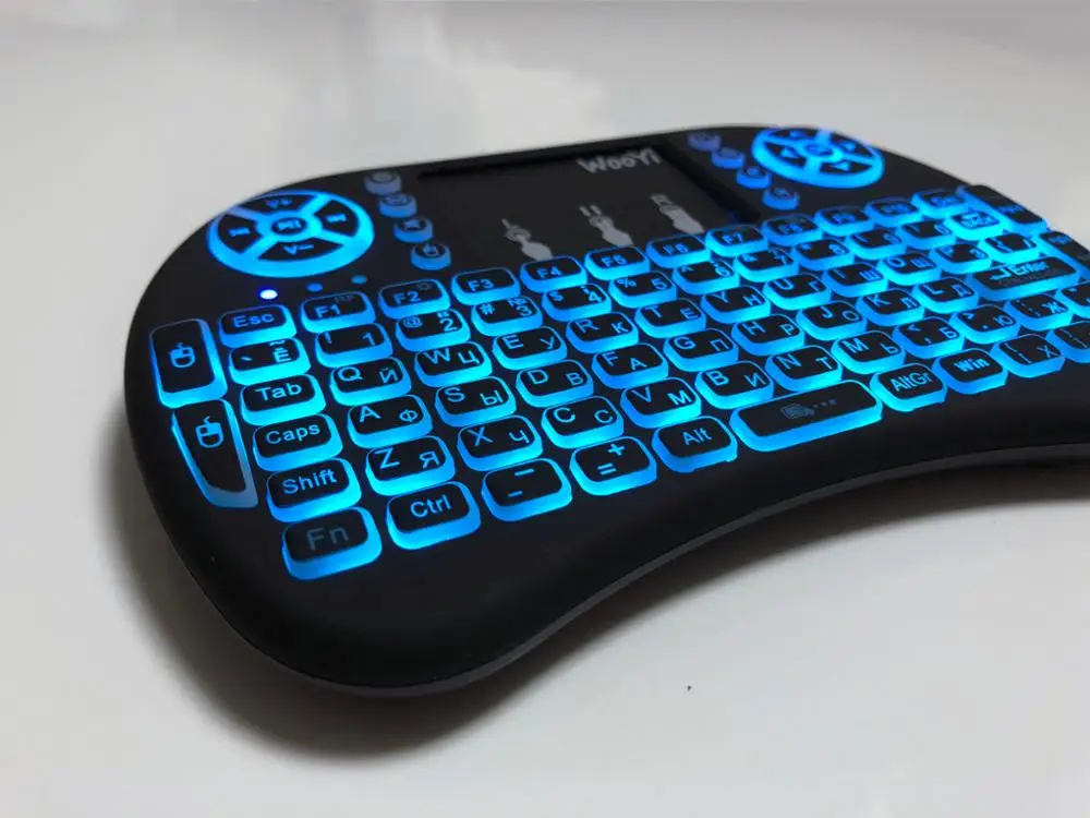 7 цветов с подсветкой Мини i8 Беспроводная клавиатура air mouse 2,4 ГГц русские буквы пульт дистанционного управления тачпад для Android TV Box Notebook