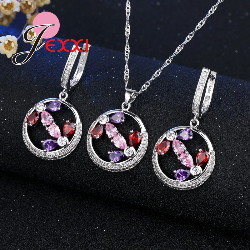 Женский ювелирный комплект из колье и серёг серебра 925 пробы | Украшения