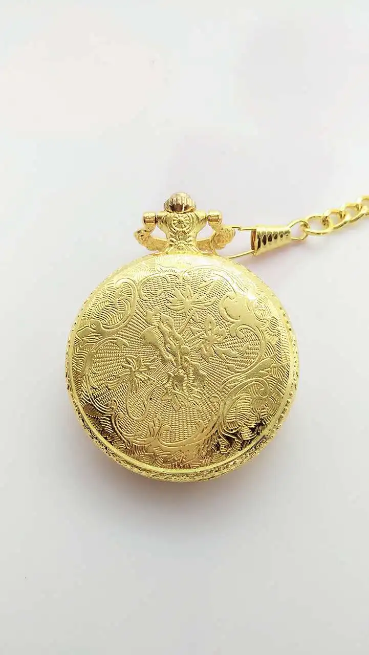 

Golden fish quartz men and woman antique pocket watches hours cowboy chain pocket watches gift