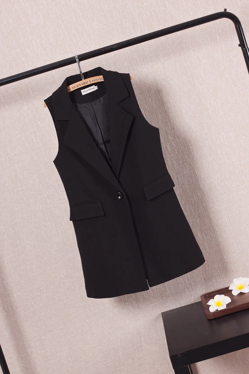 

Vest female spring and autumn in the Korean version of the new 2020 new Slim was thin sleeveless jacket female long section