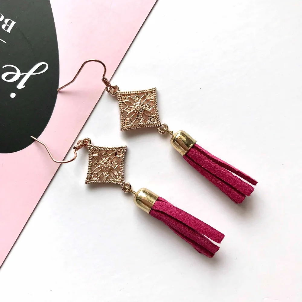 Новый стиль простой висячие серьги выдалбливать квадратный цветы Красный