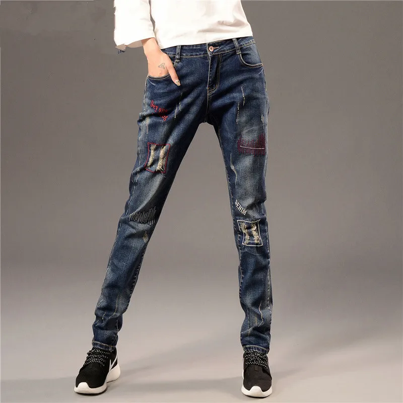 Women Jeans Pants New Winter Plus Velvet Embroidered Harem Loose Thick Straight Trousers Casual Leggings Denim C1680 |