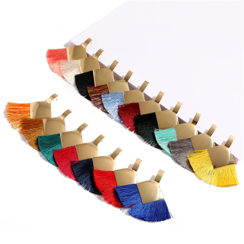 

Fashion Red Square Sequins Tassel Earrings Female 17 Color Ribbon Drop Earring For Girl Wedding Party Gift Bohemian Jewelry