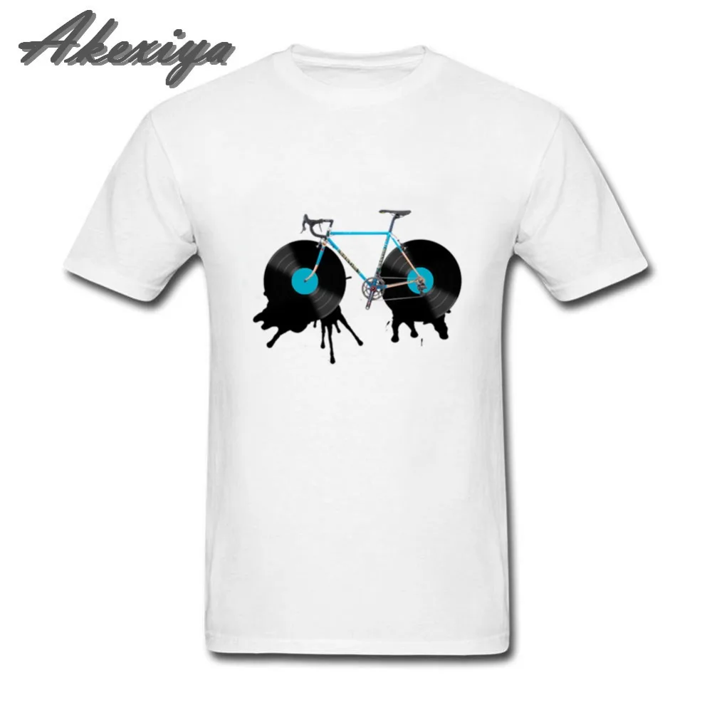 

Summer 2019 bicycle music design print men t shirt Fashion Biker Headphones Mens T-shirt dj parody plain tee shirt homme