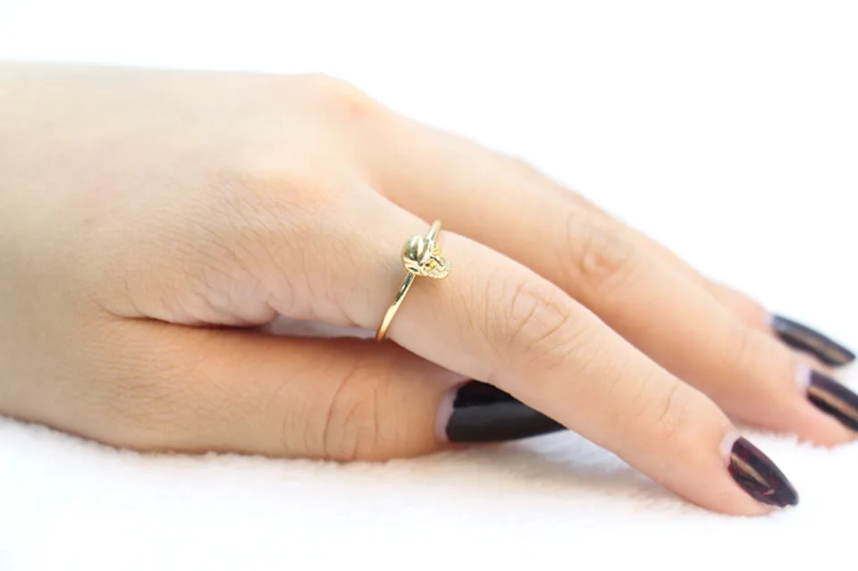 Модное кольцо с одним призраком модные покрытые/антикварные кольца черепом |