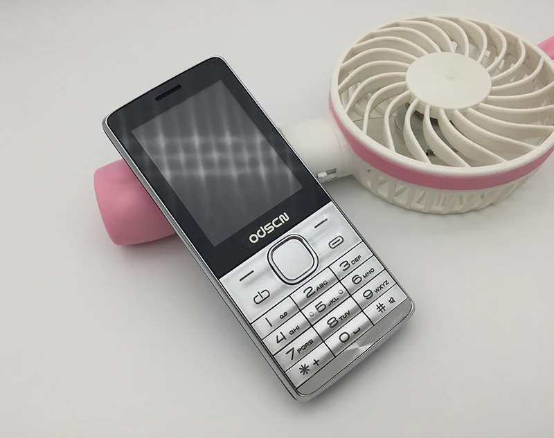 Разблокированный Odscn G3 Dual Sim GSM сотовая связь Bluetooth большая клавиатура бар для пожилых мужчин мобильный телефон долгий режим ожидания FM добавить русскую клавиатуру