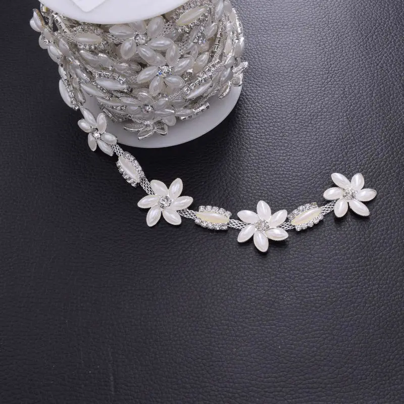 

DIY 5Yards Very Beatifu White Pearl Rhinestone Trim Exquisite Applique Bridal Dress Belt Sash Sew on Appliques Accessory HF-3007