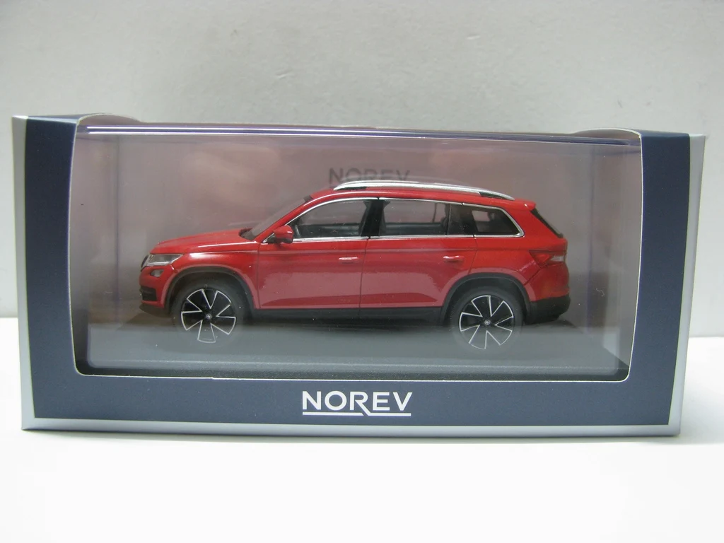 N OREV 1:43 Sko da Kodia q бутик сплава автомобиля игрушки для детей Детские игрушки модель оригинальной упаковки