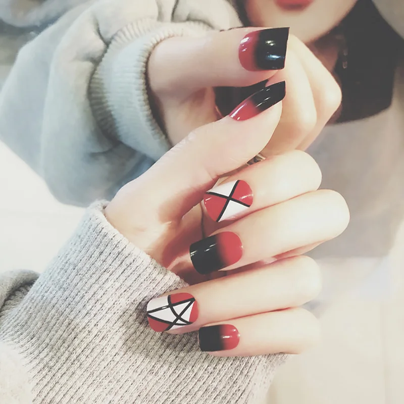 Градиентный цвет летние пляжные накладные ногти для женщин модные