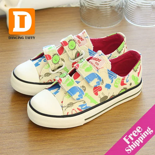 

New 2019 Casual Children Shoes For Girls Canvas Print Graffiti Gym Kids Shoes Boys shoes Low Hook Loop Running Kids Sneakers