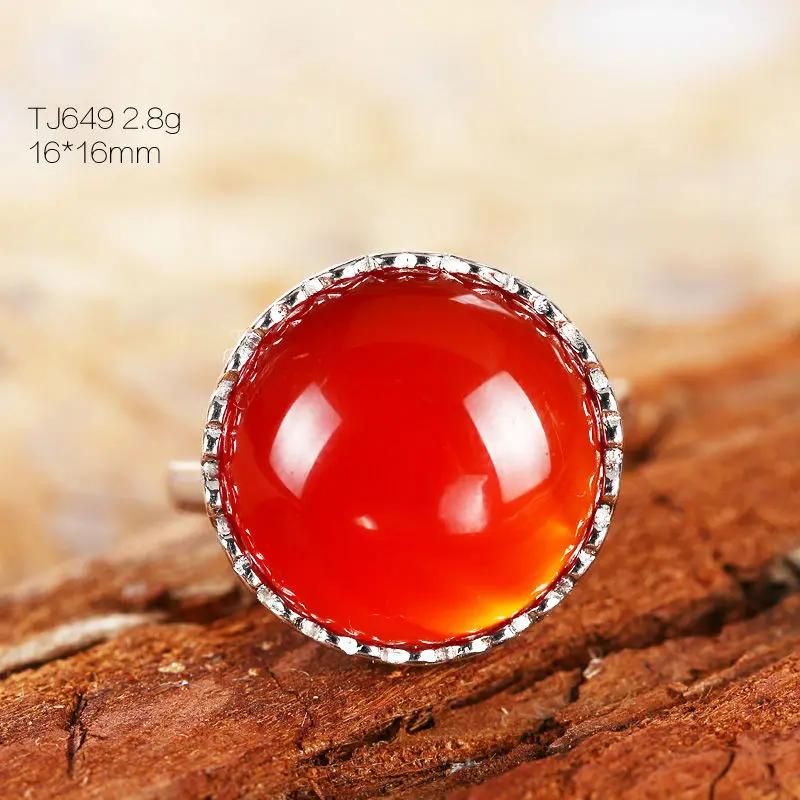 Кольцо из серебра 2018 пробы 16 мм с инкрустацией | Украшения и аксессуары