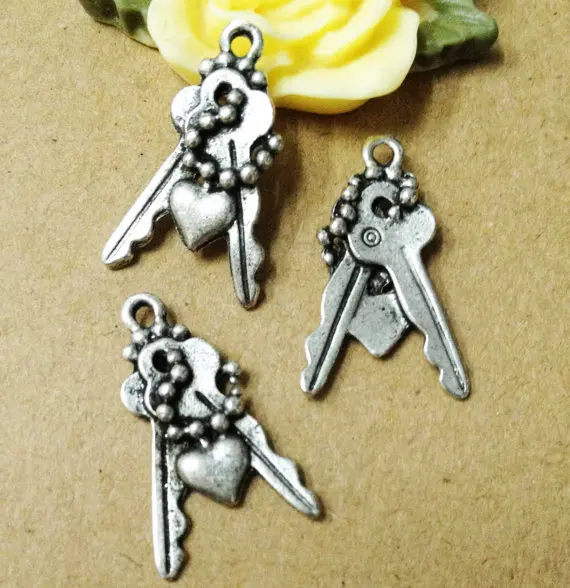 12pcs 12x21mm Antique Silver Mini Key with Heart Charms Pendant For DIY Jewelry Making AA507-2 |