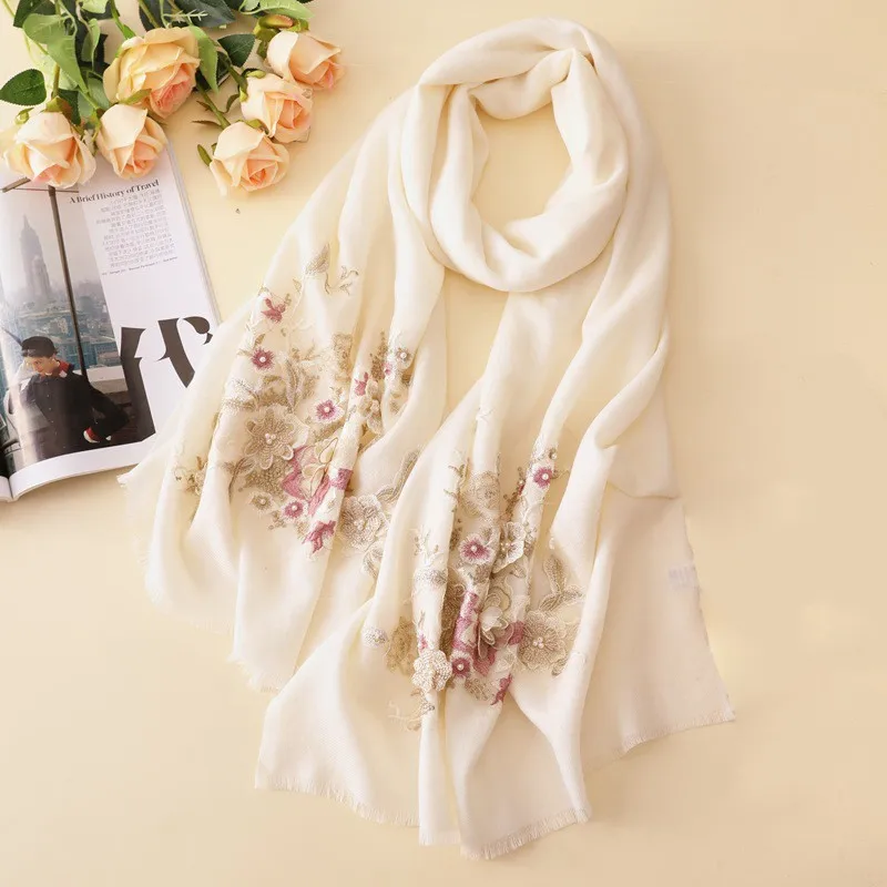 Шарф с вышивкой 100% чистый шерстяной шарф для дам зимний роскошный бренд 2018 зимние