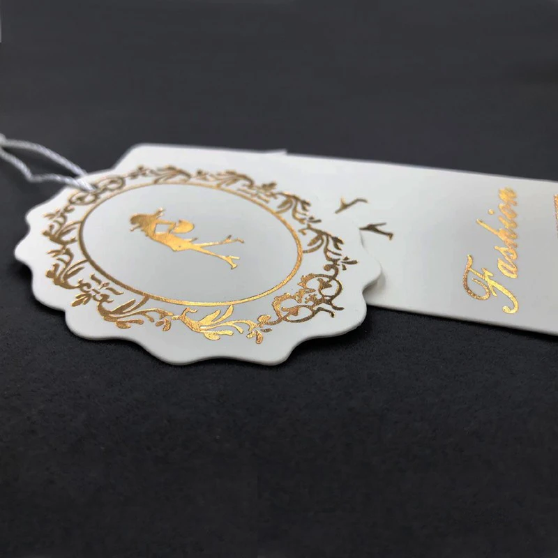 

Custom Design High-grade 700G thickness women's tag clothing trademark clothing bag label hanging