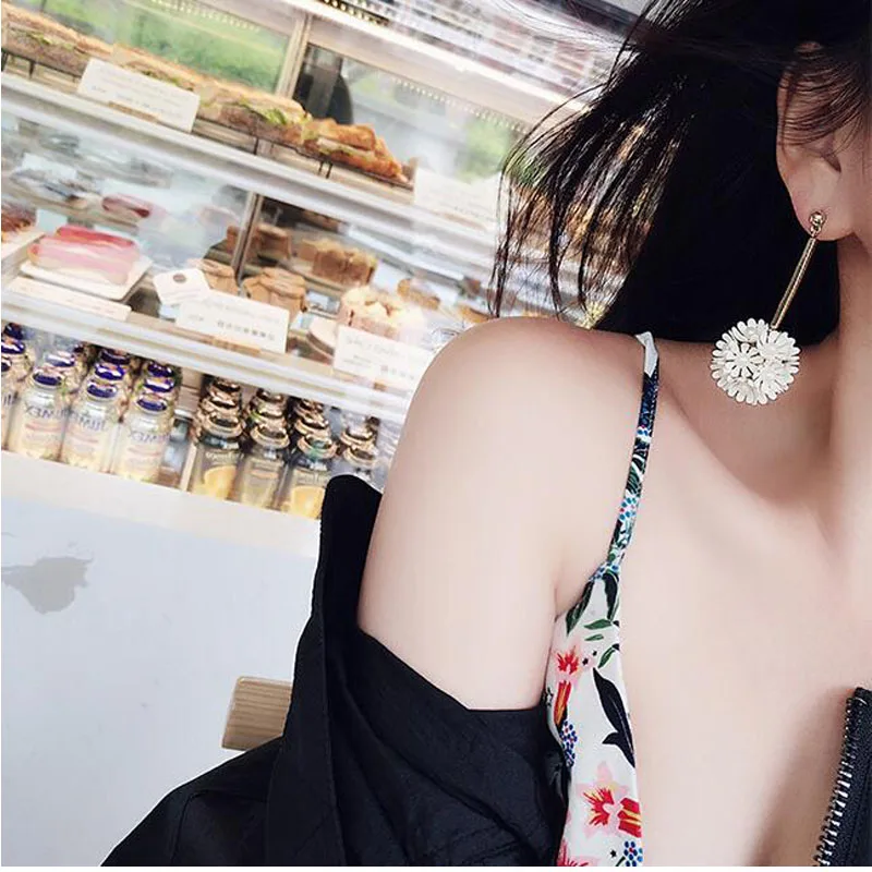 Новинка 2017 года ручной работы белый цветок мяч серьги ювелирные изделия