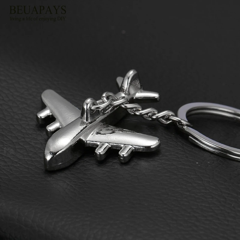 

50pcs DIY Metal Simulated Airlines Creative Gift of Hanging Back Aircraft Key Keys Party Favors Event Party Festive Party Suppli