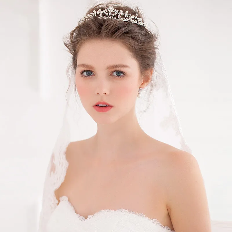 

SLBRIDAL Vintage Beautiful Crystal Rhinestones Pearls Flower Bridal Tiara Wedding Princess Queen Crown Women Jewelry