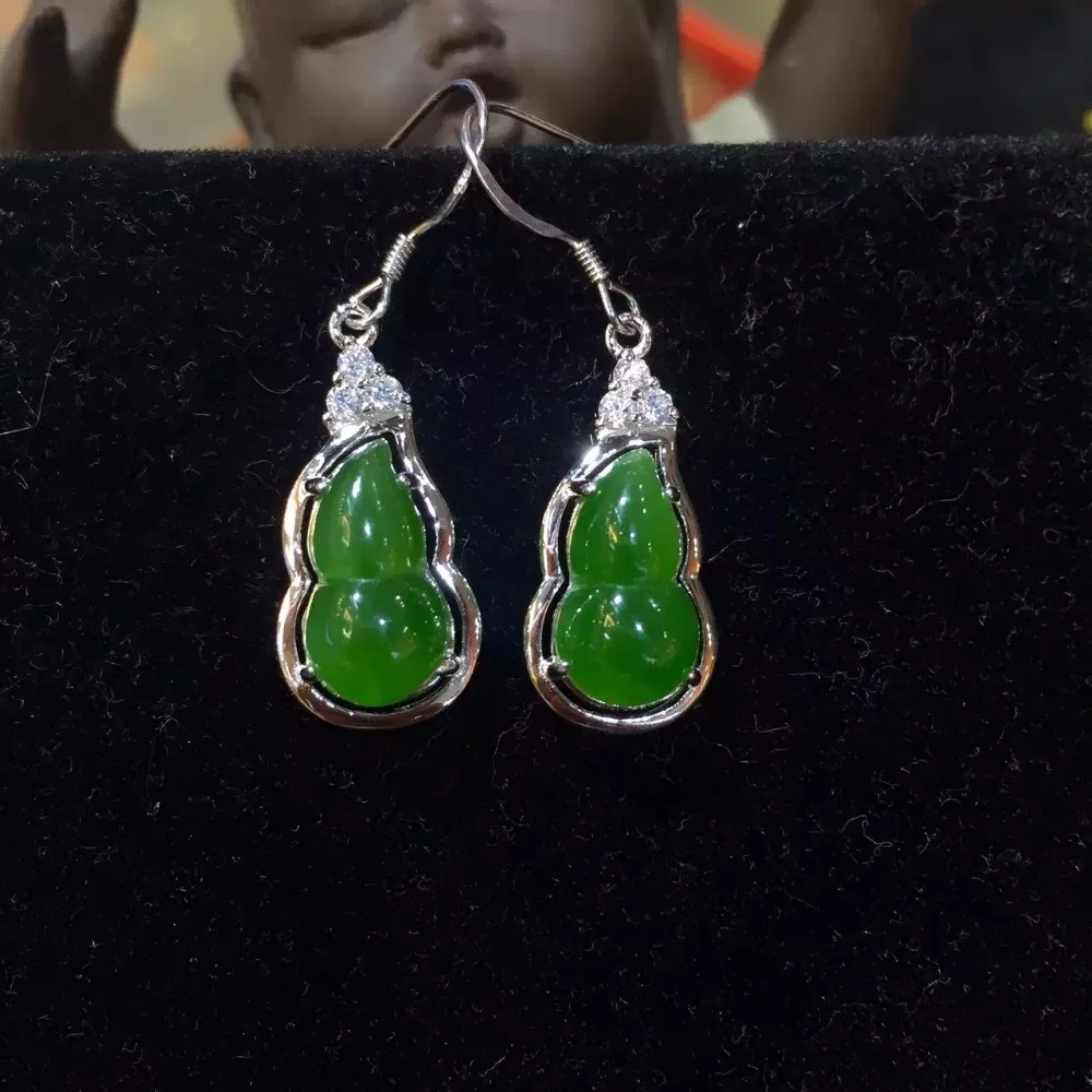 Hetian yu gourd shape Earrings | Украшения и аксессуары