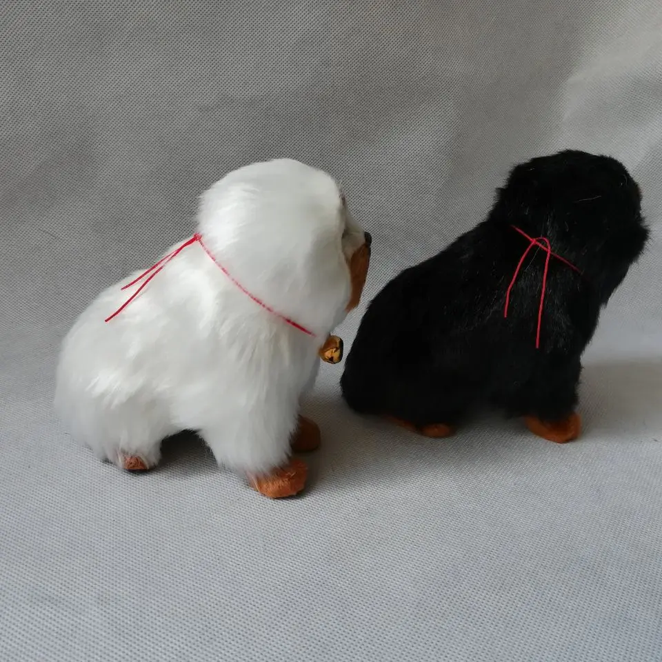 В реальной жизни toy тибетский мастиф около 13x15 см модель на корточках собака