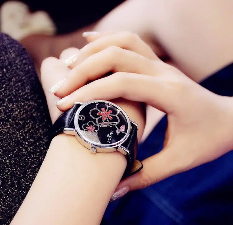 Женские кварцевые часы с цветочным узором наручные известного бренда Yazole Relogio