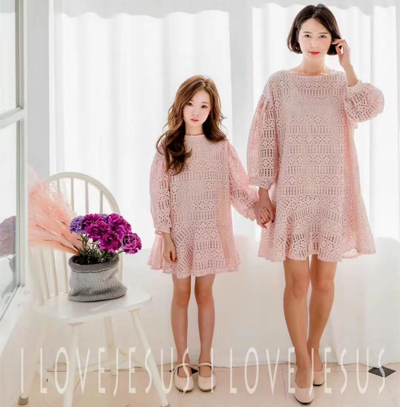 Girls Dress Kids Hollowed Out Party Lace Baby Girl Princess Mother Daughter Children Clothes Family Matching Outifts | Детская одежда и