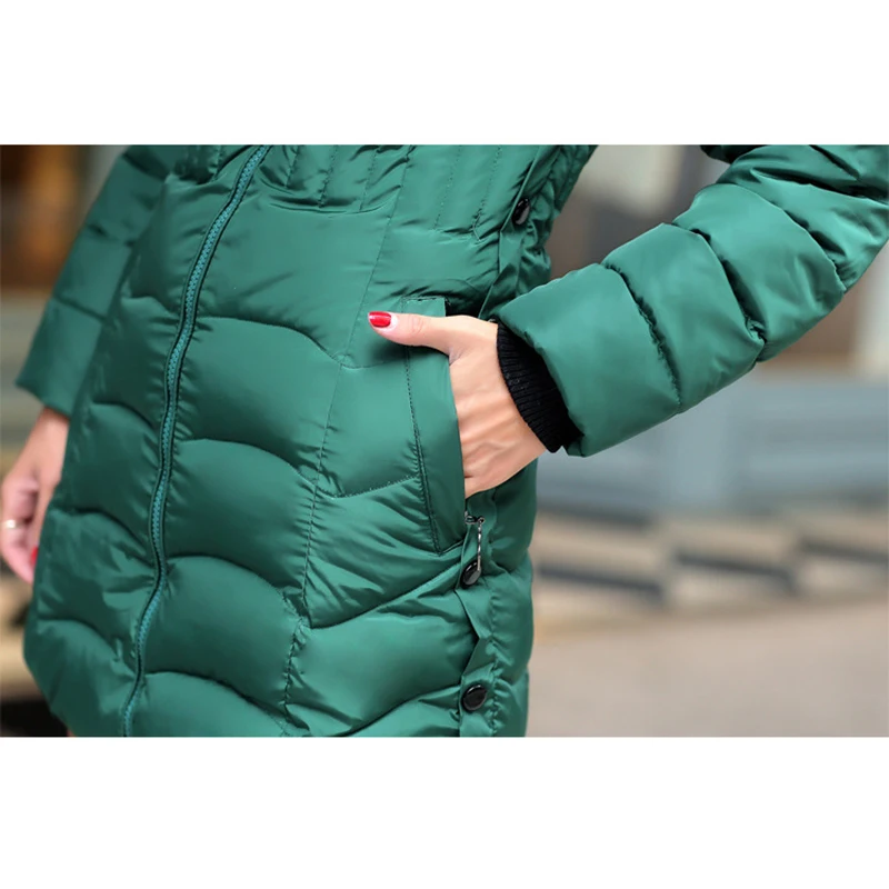 Женская зимняя куртка с воротником из искусственного меха енота размеры до 4XL