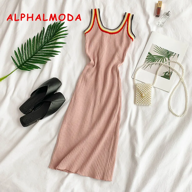 Женское трикотажное платье ALPHALMODA Радужное с красными краями круглым вырезом без